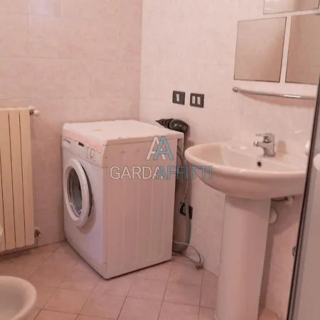Apartment Corallo - Desenzano - Gardaaffitti Com Desenzano del Garda
